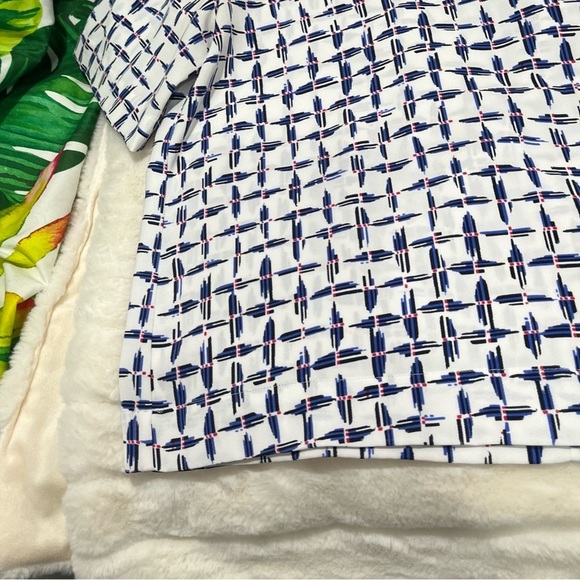 EUC $49 Halogen Medium White Blue Criss Cross Pattern Crop Short Sleeve Blouse - Picture 8 of 8